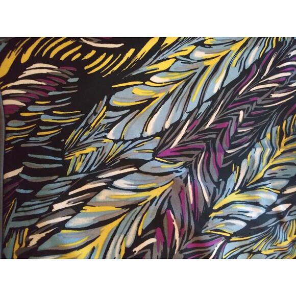 BCBGMaxAzria Blue & Purple Multi Feather Print Dress Sz Small - Picture 4 of 6